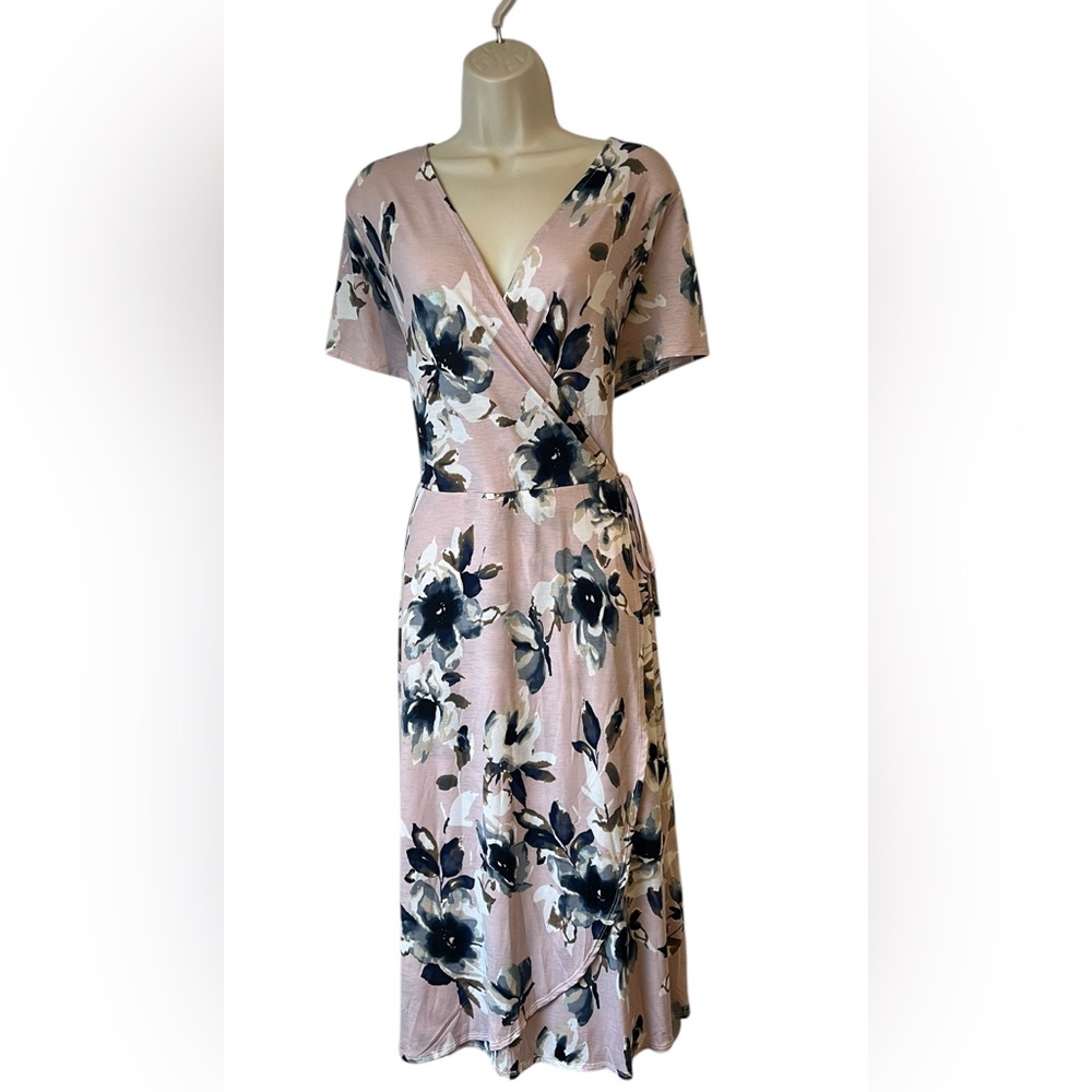 Chris & Carol Women's Size 2X Pink‎ Blue Floral Wrap Below Knee Comfy Dress NWT